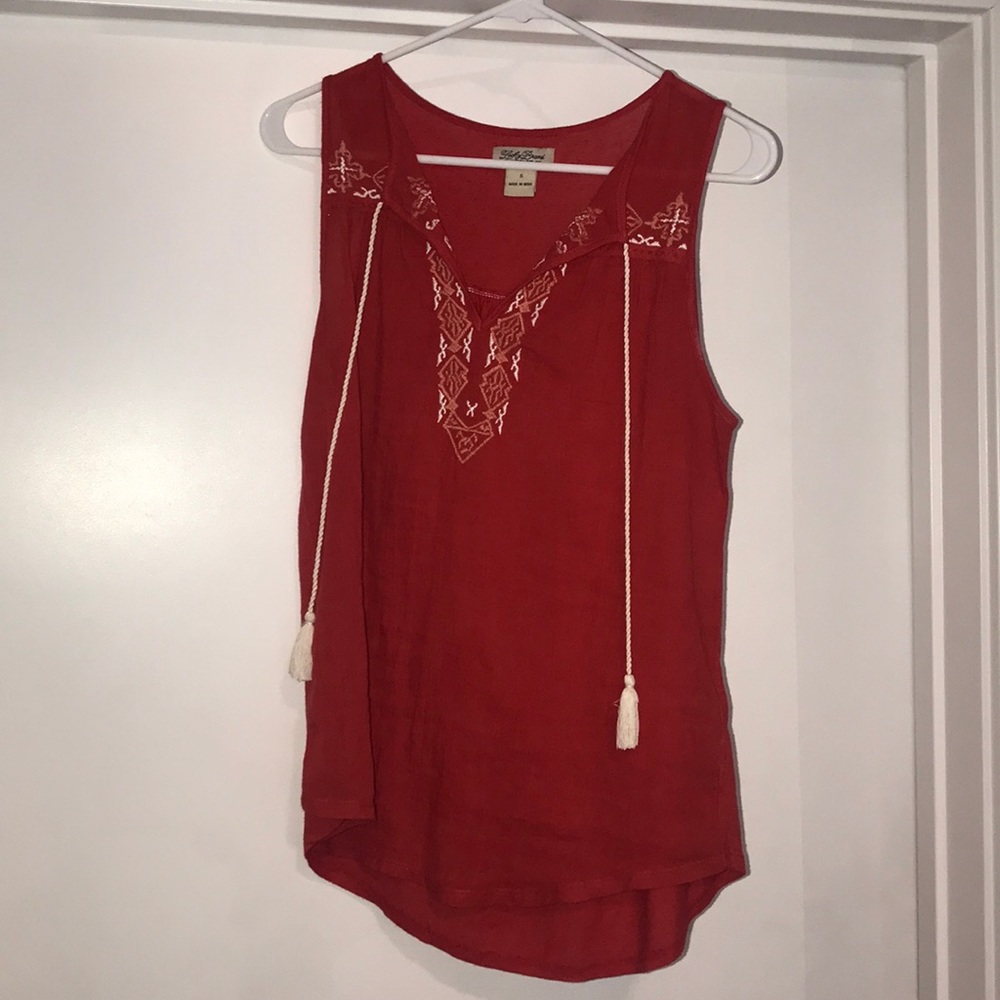 Reddish orange Lucky Brand tank